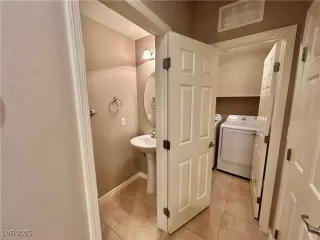 Photo #6: 2718209 Listing 