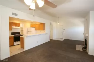 Photo #1: 2718214 Listing 