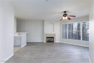 Photo #6: 2718216 Listing 