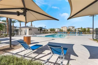 Photo #2: 2718244 Listing 