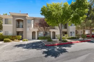Photo #2: 2718247 Listing 