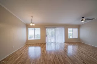 Photo #1: 2718248 Listing