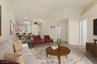 Photo #5: 2718277 Listing