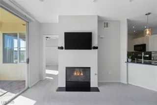 Photo #1: 2718309 Listing