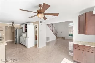 Photo #2: 2718314 Listing 