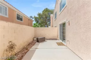 Photo #3: 2718314 Listing 