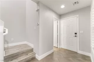 Photo #2: 2718347 Listing 