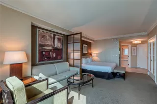 Photo #2: 2718379 Listing