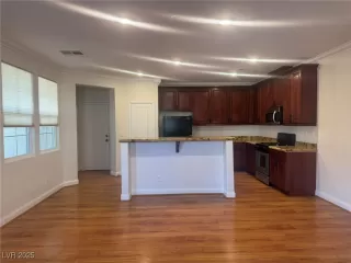 Photo #6: 2718468 Listing 