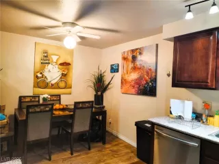 Photo #6: 2718470 Listing