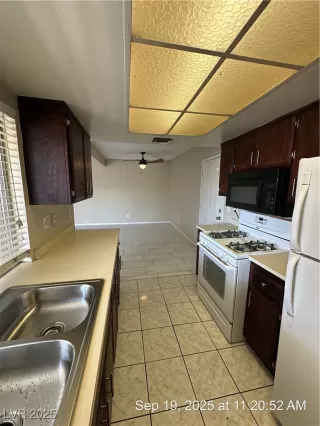 Photo #5: 2718518 Listing 