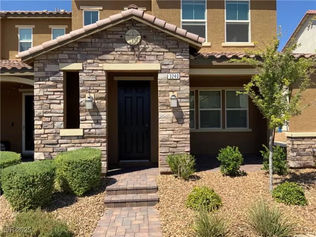 MLS: 2718527 Condo For Sale