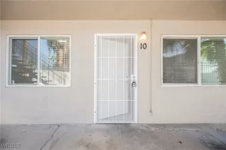 Photo #1: 2718534 Listing 