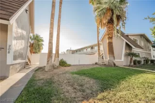 Photo #2: 2718534 Listing 