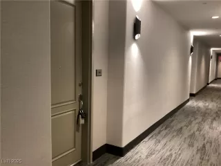 Photo #2: 2718540 Listing