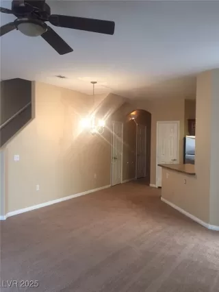 Photo #5: 2718619 Listing 