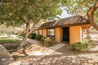 Photo #2: 2718633 Listing