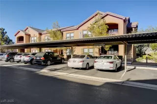 Photo #1: 2718636 Listing 