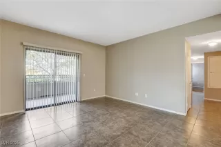 Photo #4: 2718636 Listing 