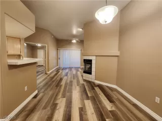 Photo #1: 2718652 Listing 