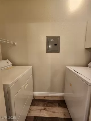 Photo #5: 2718652 Listing 