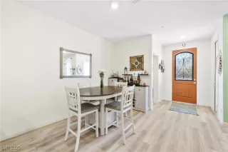 Photo #6: 2718677 Listing 