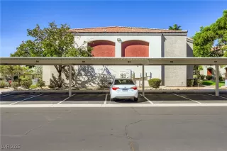 Photo #1: 2718687 Listing