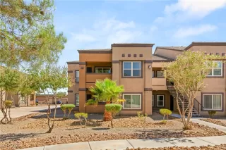 Photo #3: 2718703 Listing