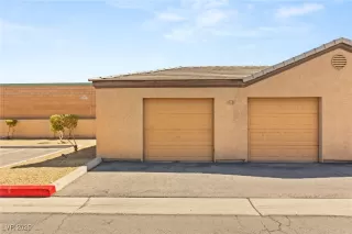 Photo #4: 2718703 Listing