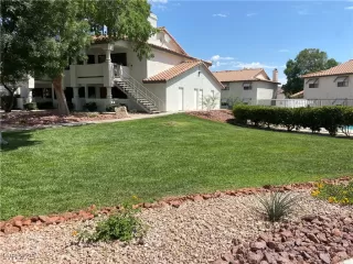 Photo #1: 2718721 Listing 