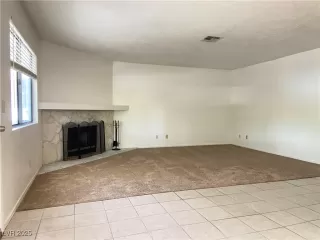 Photo #4: 2718721 Listing 