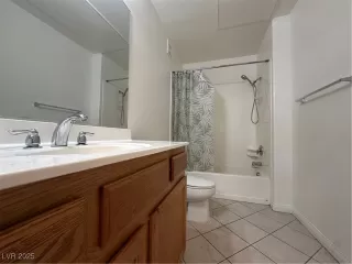 Photo #4: 2718769 Listing 