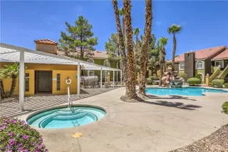 Photo #1: 2718777 Listing