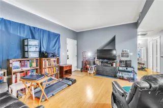 Photo #4: 2718792 Listing 