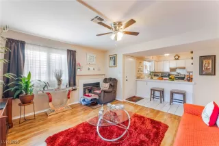 Photo #2: 2718821 Listing 