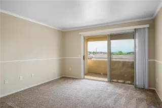 Photo #6: 2718851 Listing 