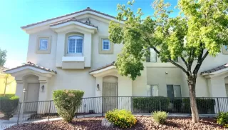 Photo #1: 2718858 Listing 