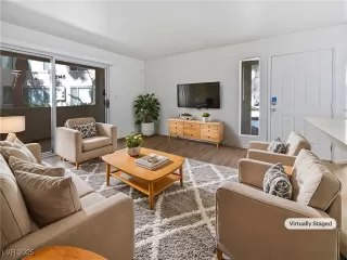 Photo #1: 2718862 Listing