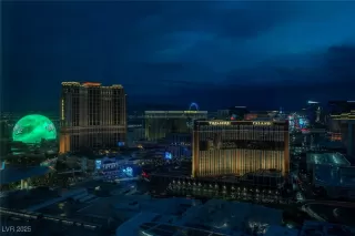 Photo #2: 2718916 Listing 