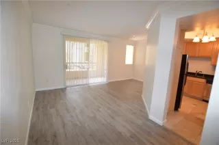 Photo #1: 2718930 Listing 