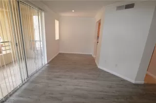 Photo #2: 2718930 Listing 