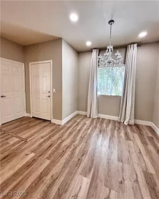 Photo #3: 2718932 Listing 