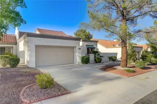 Photo #2: 2718934 Listing