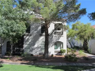 Photo #3: 2718940 Listing