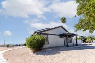 Photo #1: 2718962 Listing 