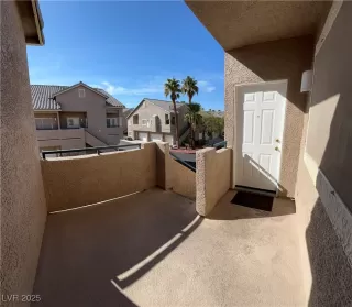 Photo #1: 2718975 Listing 