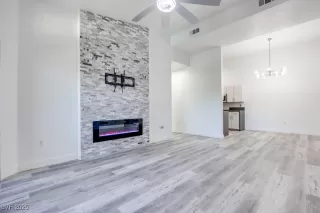 Photo #6: 2718978 Listing 