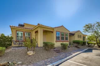 Photo #1: 2718995 Listing