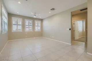 Photo #6: 2718995 Listing