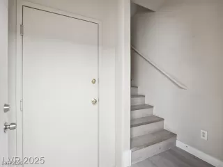 Photo #3: 2719006 Listing 